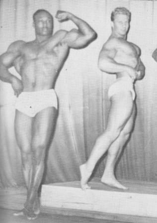 BODY BUILDING) MELVIN WELLS Silver print photograph 10 x 7